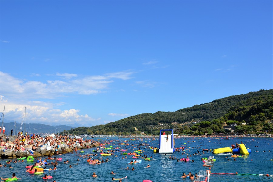 Portovenere_beachparty